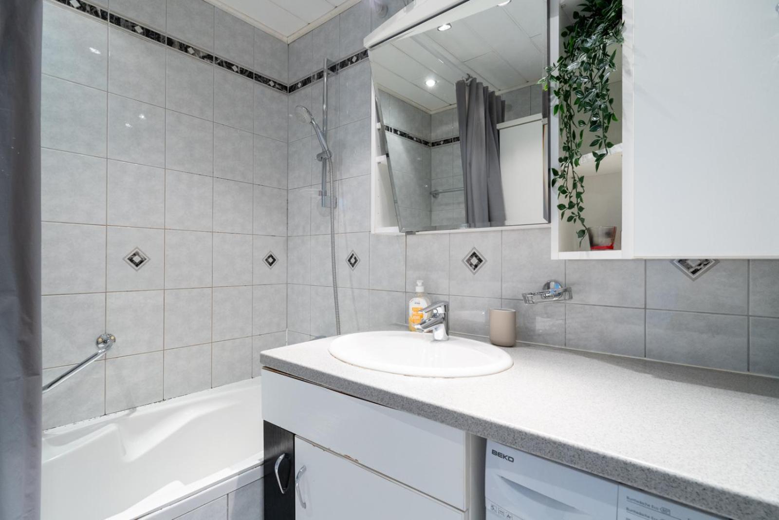 Two Bedrooms - 85 Squaremeters - 4 Min To U6 Dresdner Str فيينا المظهر الخارجي الصورة
