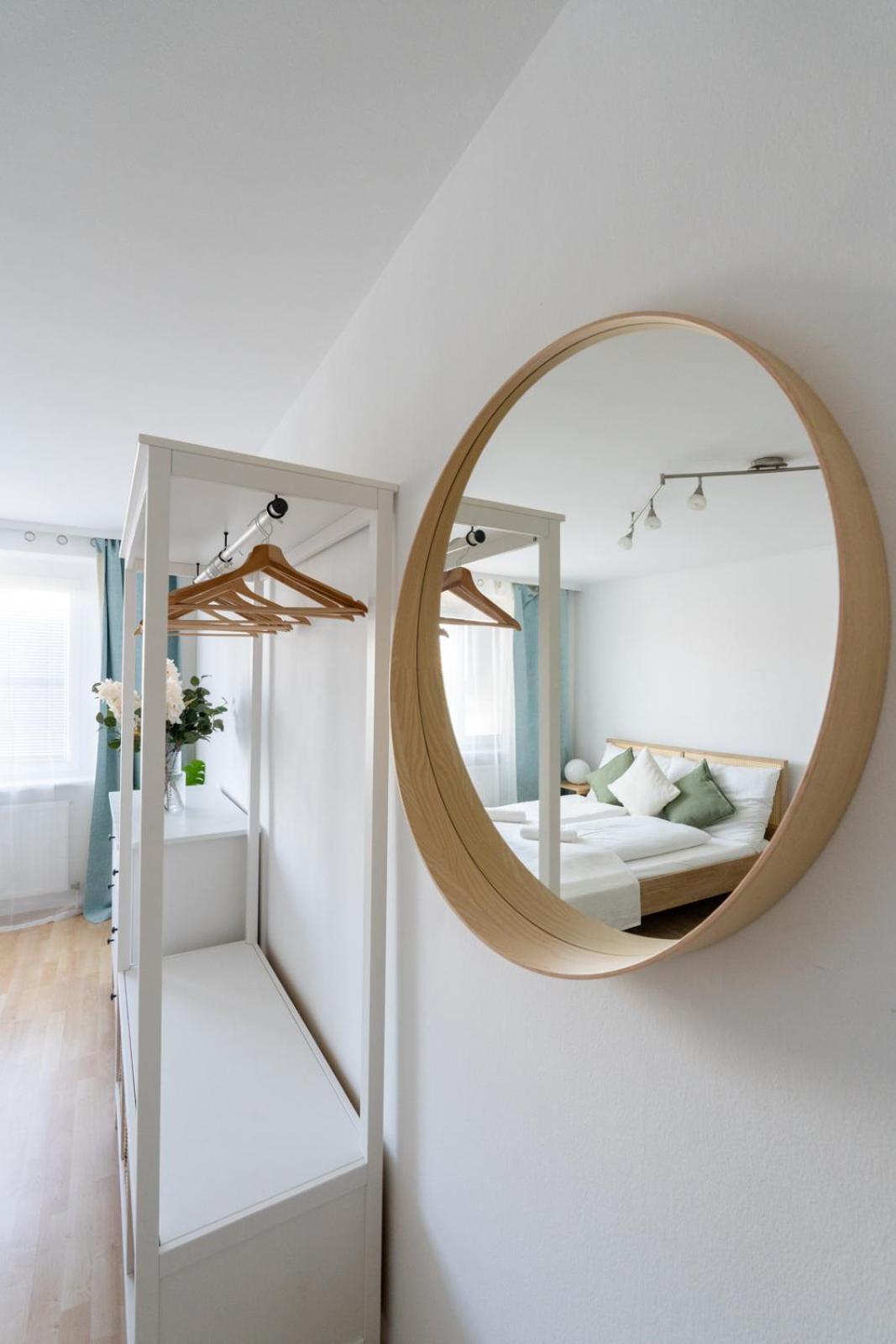 Two Bedrooms - 85 Squaremeters - 4 Min To U6 Dresdner Str فيينا المظهر الخارجي الصورة