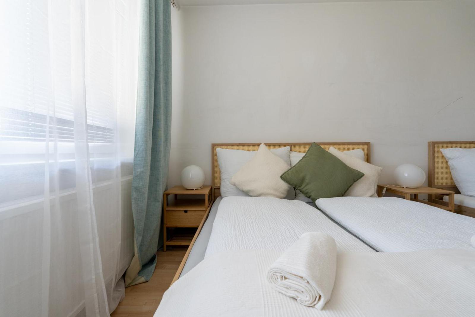 Two Bedrooms - 85 Squaremeters - 4 Min To U6 Dresdner Str فيينا المظهر الخارجي الصورة